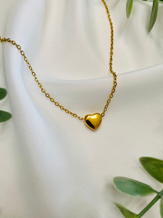 18K Gold Heart Pendant Necklace